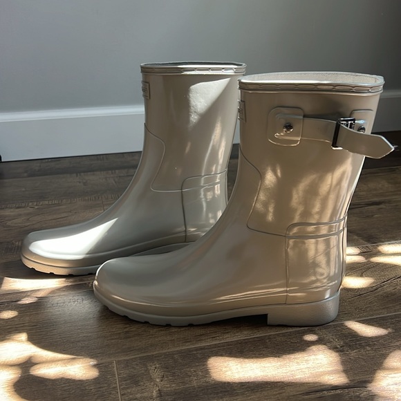 Hunter Refined Short Gloss Rain Boots☔️ - Picture 3 of 8